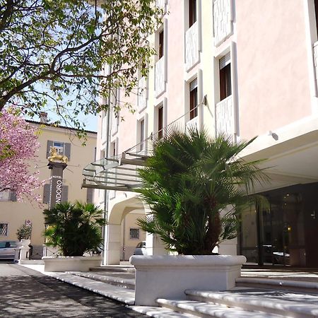 Hotel Leon D'Oro โรเวเรโต ภายนอก รูปภาพ